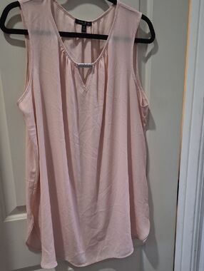 Sami & Jo Soft Blush Pink Sleeveless V-Neck Camisole